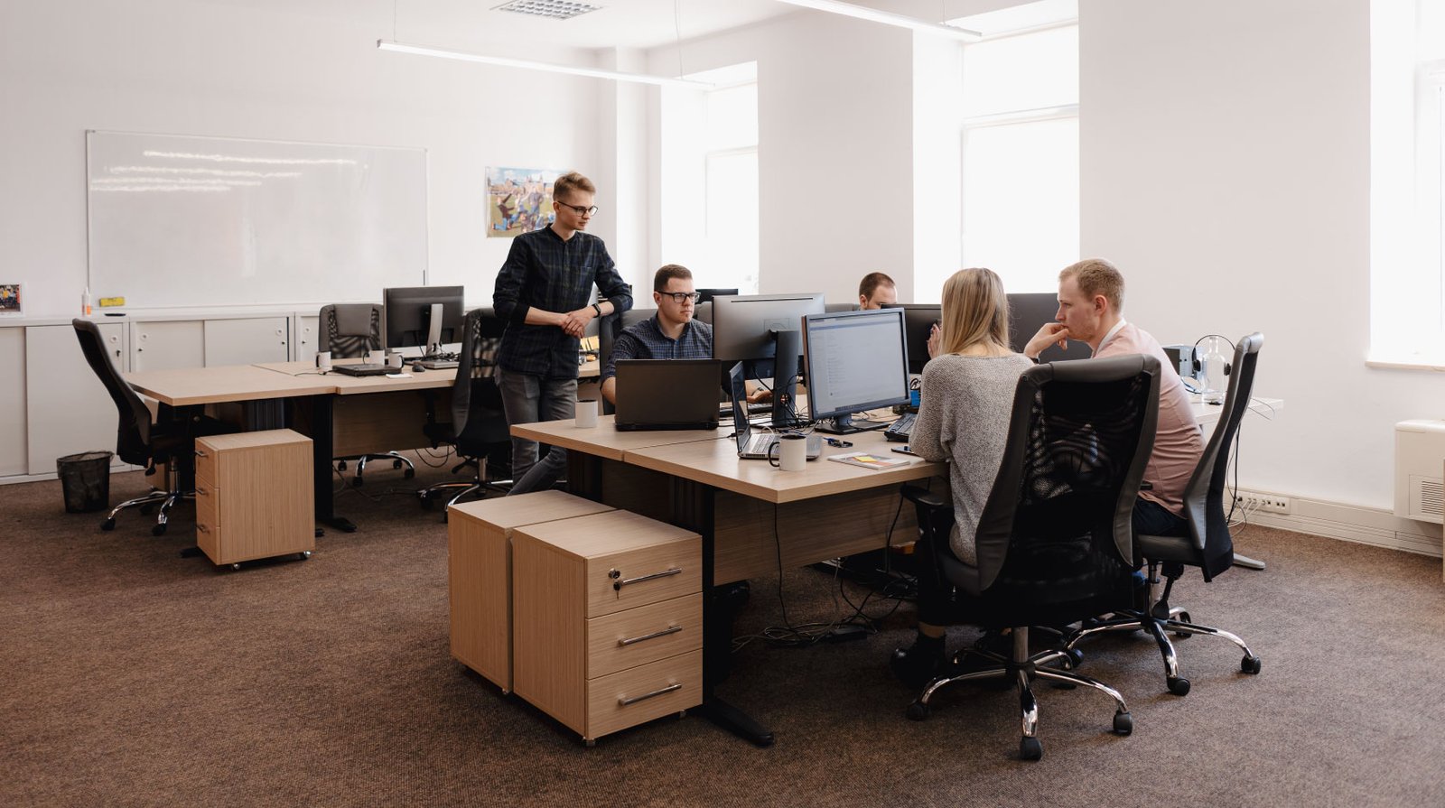 Soluciones para oficinas en Valdemoro: espacios limpios, seguros y libres plagas para trabajar mejor